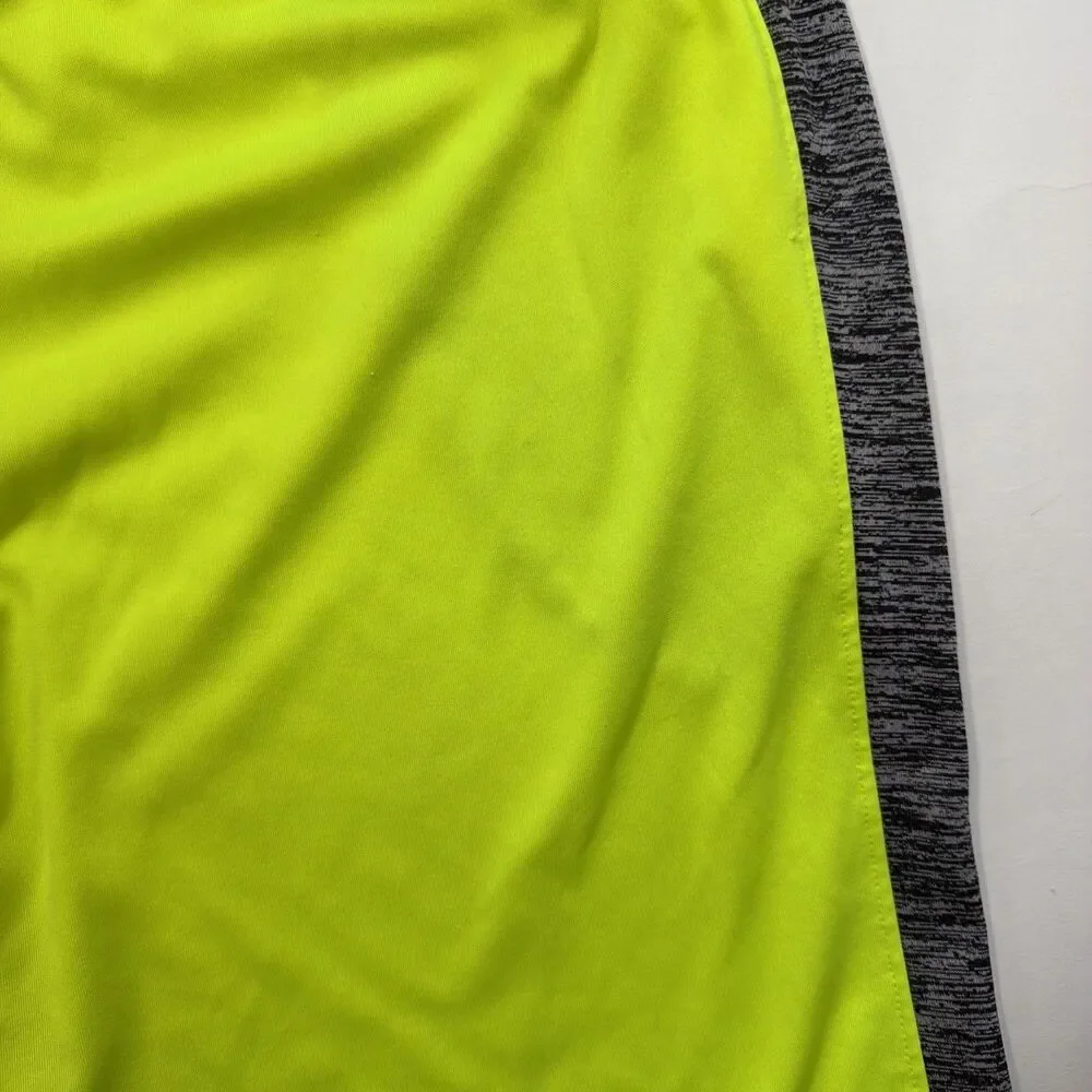 Under Armour Boys Athletic Shorts Size Youth Large